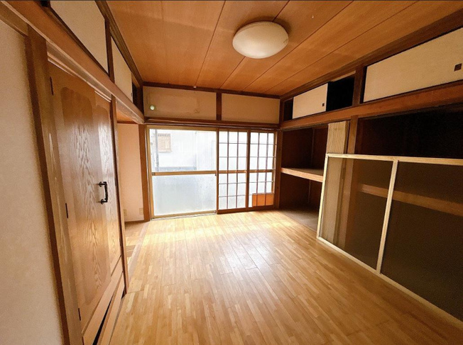 【居間・リビング】 | 土浦市真鍋4丁目　中古戸建