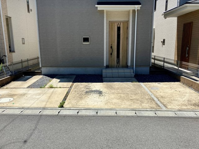北国分戸建の駐車場