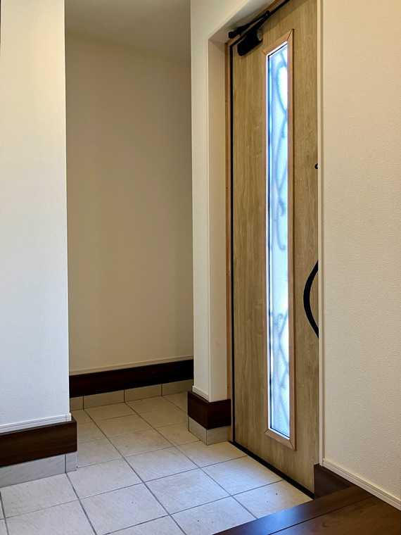 北国分戸建の玄関