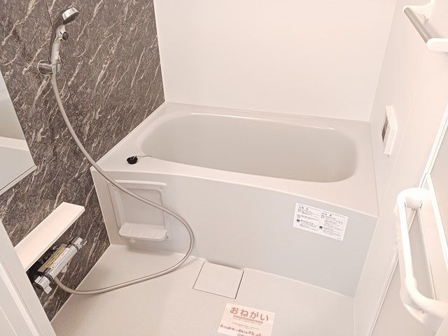 リバー ソレイユの浴室