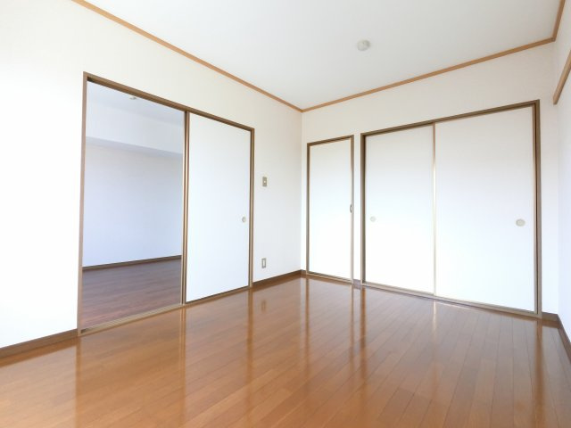 【寝室】 | ドリームシティ　C