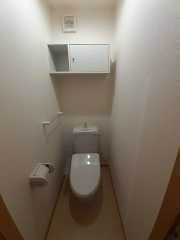 イート　ハーブ　Ⅲのトイレ