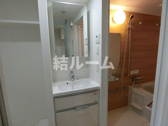 北区栄町の賃貸マンションの洗面所
