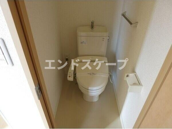 カロスクレーネのトイレ|高崎、前橋のお部屋探しはエンドスケープまで！お客様の理想お聞かせ下さい♪