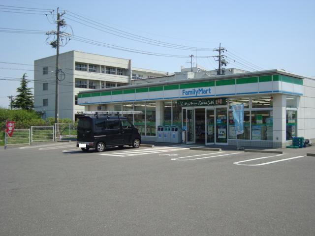 スィート　ジュノーの周辺|ファミリーマート（コンビニ）まで200ｍ