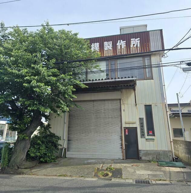 平塚ＡＩＤＡビルの外観