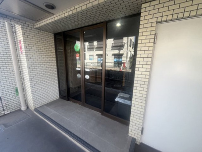 【エントランス】 | ロワール豊玉