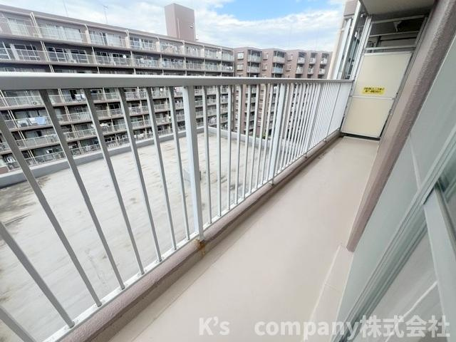 ◎高座郡寒川町一之宮７丁目　ソフィア茅ヶ崎C棟のバルコニー|横幅に広いバルコニー☆