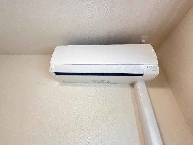 ウェストビレッヂⅠの設備|エアコン