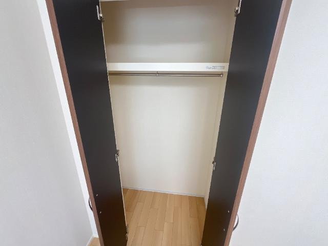 ウェストビレッヂⅠの収納|クローゼット