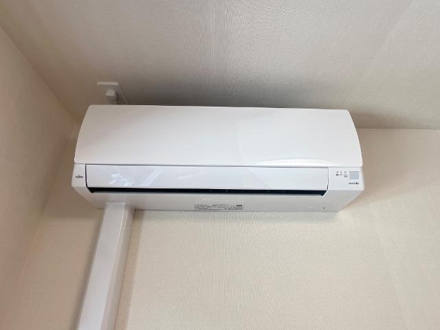 ウェストビレッヂⅠの設備|エアコン