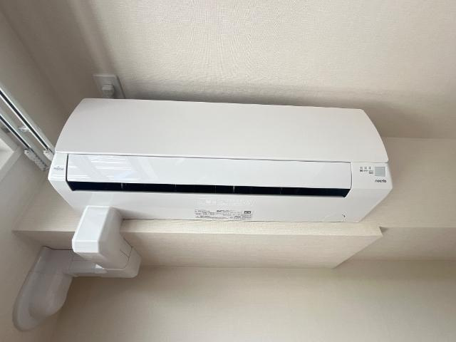 ウェストビレッヂⅠの設備|エアコン