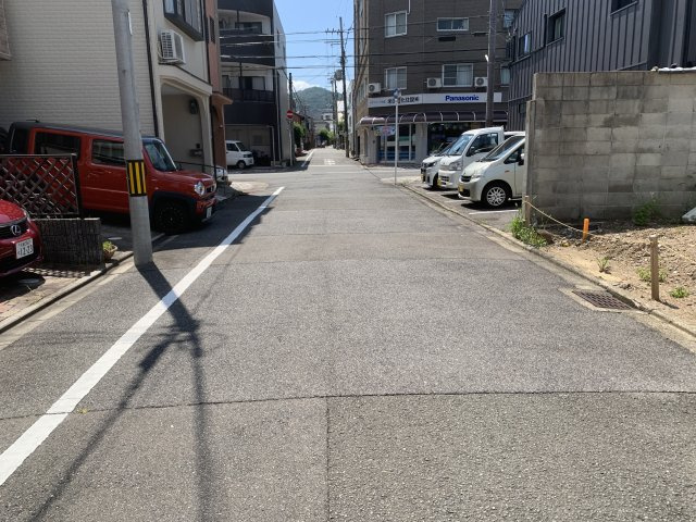 京都市北区紫竹上緑町　建築条件無し売土地の前面道路含む現地写真