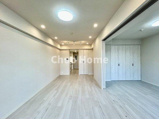 シティウィンズブライトゲートの設備|【宅配ボックス】在宅時・不在時に関わらず、居住者の代わりに非対面で宅配物を受け取ってくれる便利な設備です。わかりやすくご説明致しますので見学時にはお部屋だけではなく共用部分もぜひチェックしてください。