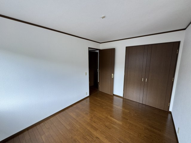 和歌山市六十谷・中古戸建・114926の洋室
