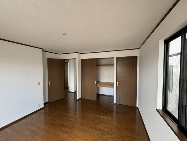 和歌山市六十谷・中古戸建・114926の洋室