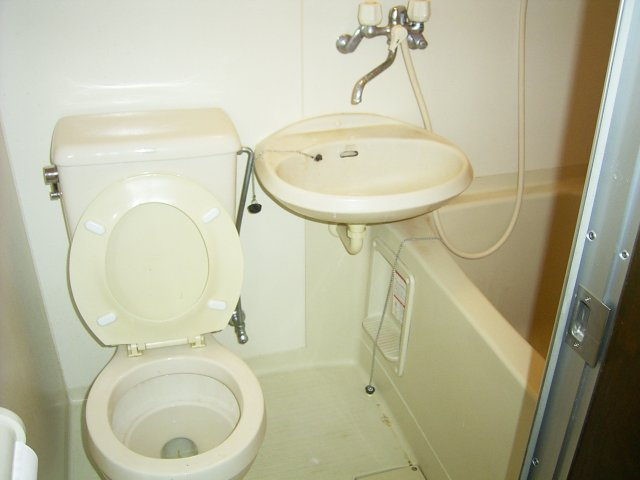 ケントピア中山のトイレ|コンパクトで使いやすいトイレです