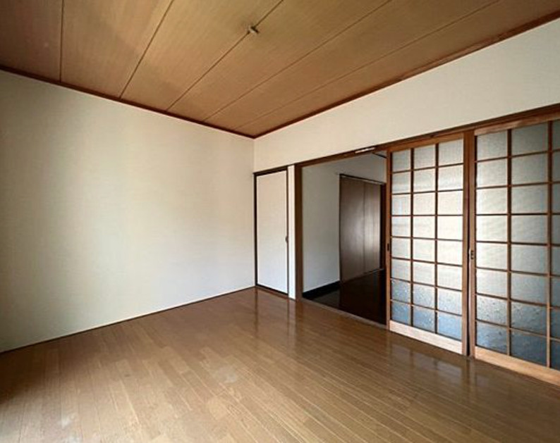 ファミリーハイツ津福B棟【キャッシュバック対象物件】の洋室|ゆったりした洋室です