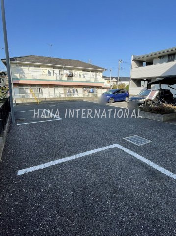 レオパレスシティーDの駐車場