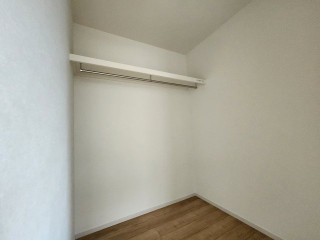 高崎市竜見町新築戸建の収納|現地撮影