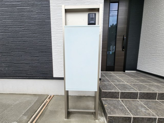 高崎市竜見町新築戸建の玄関|現地撮影