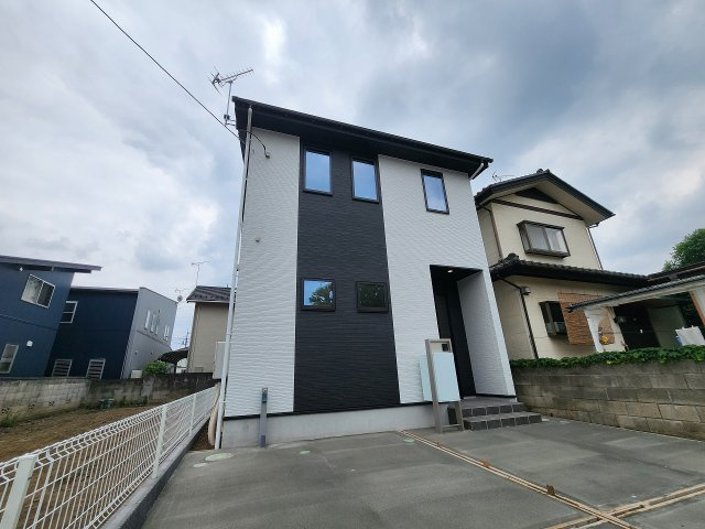 高崎市竜見町新築戸建の外観|現地撮影