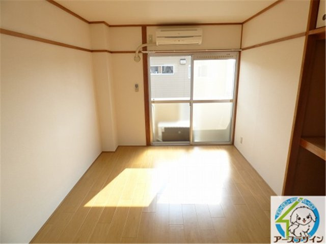 中尾弐番館B棟の居間・リビング|※類似部屋