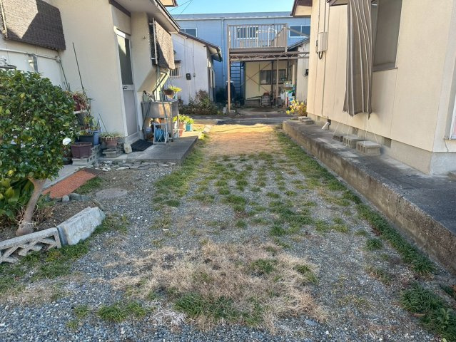 寿町　売土地の外観|【外観】進入路