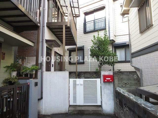天神町４丁目貸家の外観