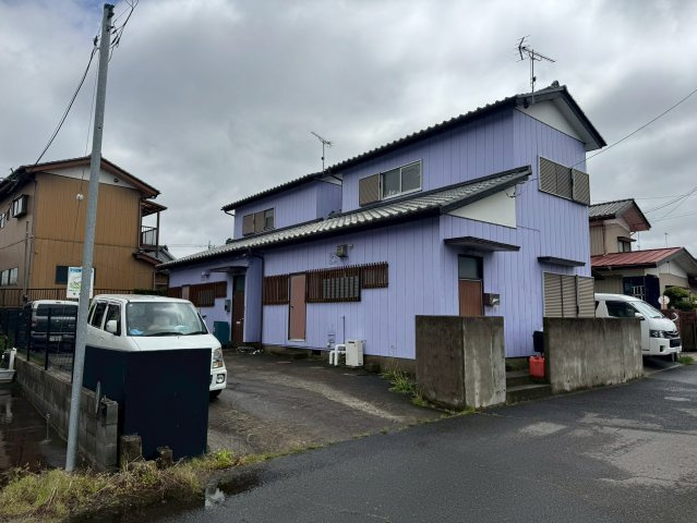 茨城県稲敷郡美浦村　戸建て2棟の前面道路含む現地写真