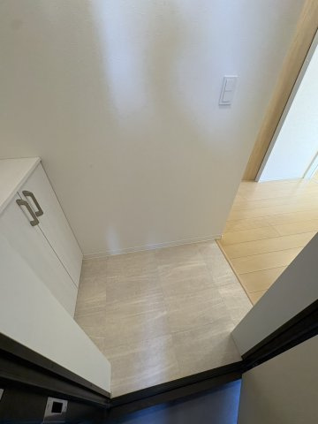 ラ・ターナ本千葉の玄関