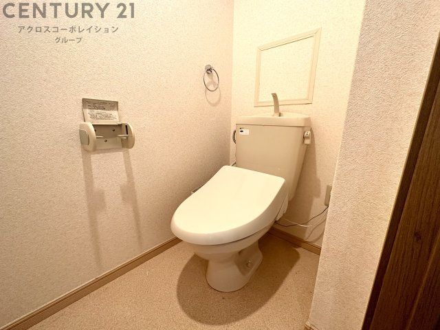 温水洗浄便座付きトイレです！