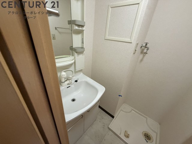 独立洗面化粧台付きでおすすめです！
