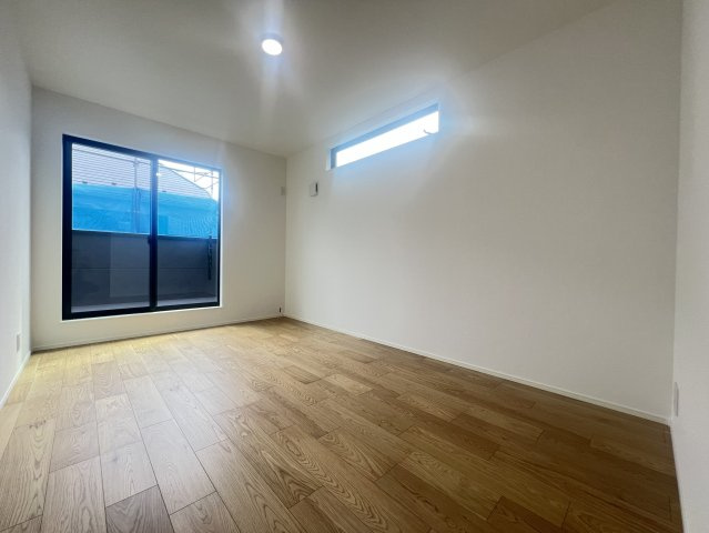 日野市大坂上第3期の洋室