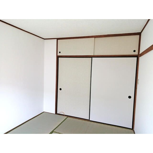 宮前平グリーンハイツ５０号棟（０２１１５３）の内装