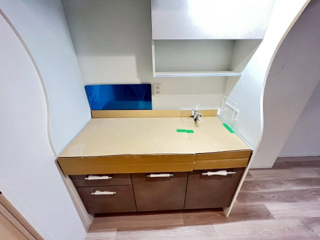 セレニテ谷町四丁目アリエのキッチン