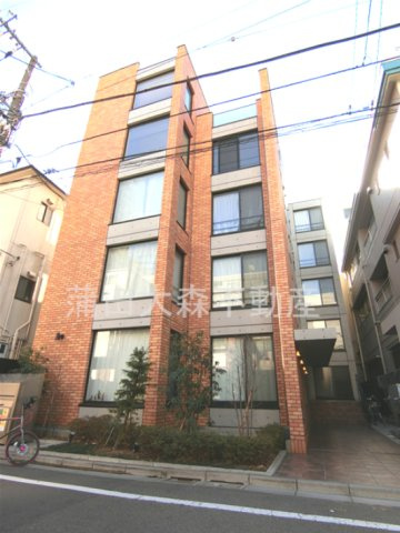 ルクレ大森の外観|2017年1月築　RC鉄筋コンクリート造地上5階建て1R～2LDK総戸数14戸
東京都大田区大森北2丁目　JR京浜東北線大森駅徒歩7分、京浜急行本線大森海岸駅徒歩6分