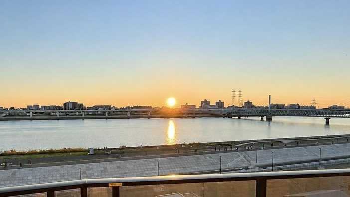 サンリヤン南砂町の展望|【エントランス】マンションのエントランスは、その物件の印象を決める、顔とも言える場所です。毎日通る場所ですからきれいなのが良いです。