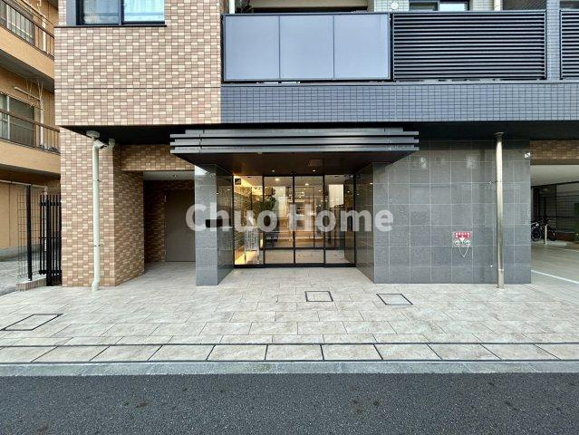 サンリヤン南砂町のエントランス|【エントランス】マンションのエントランスは、その物件の印象を決める、顔とも言える場所です。毎日通る場所ですからきれいなのが一番です。