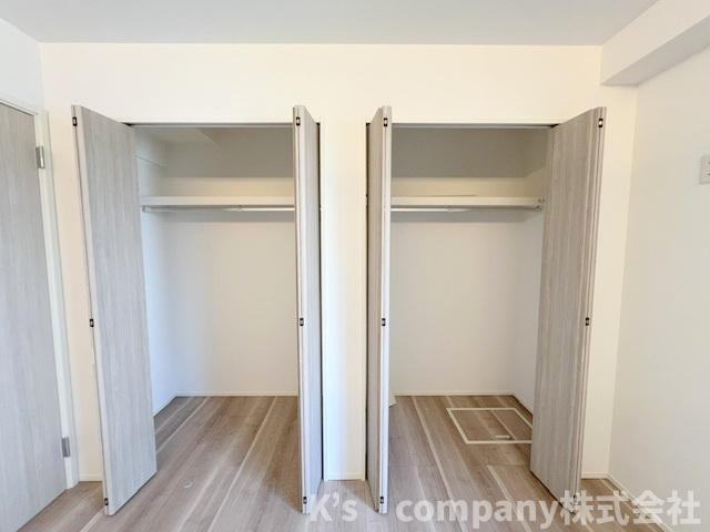 茅ヶ崎市下町屋2丁目　新築戸建　3号棟の収納|洋室7帖の収納スペース◇