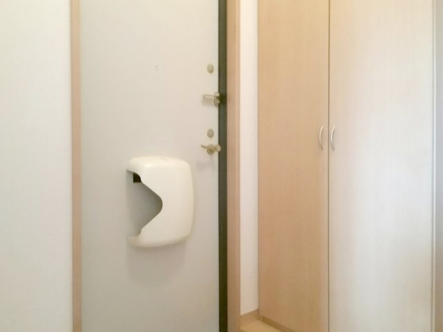 キャトルスクアール本宮　Ａの玄関