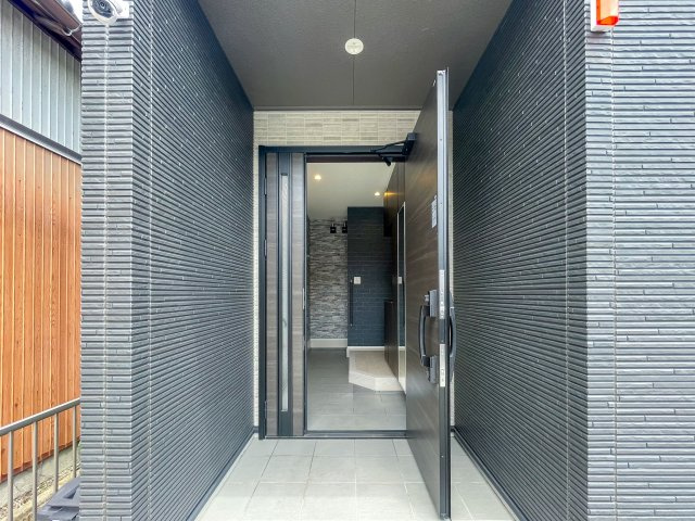 鈴鹿市住吉1丁目の玄関