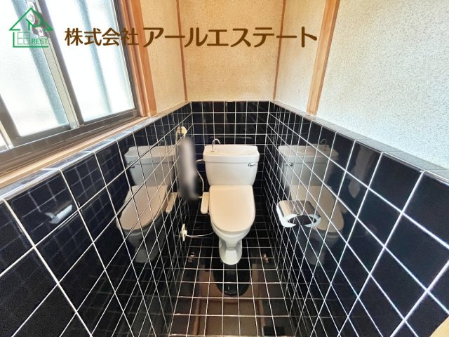 高砂市伊保崎南　　山陽電鉄「伊保駅」徒歩4分のトイレ