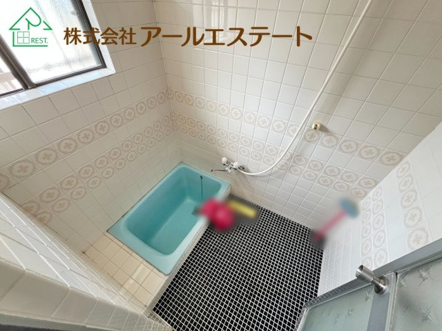 高砂市伊保崎南　　山陽電鉄「伊保駅」徒歩4分の浴室