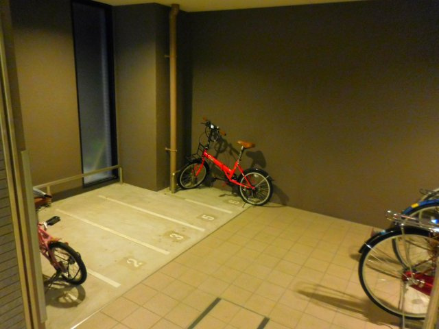 Gluck芥川（グリュック）の駐車場