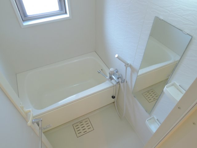 Gluck芥川（グリュック）の浴室