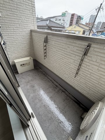 Chaton日新町のバルコニー
