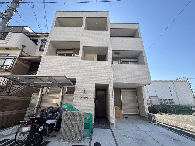 Chaton日新町の外観
