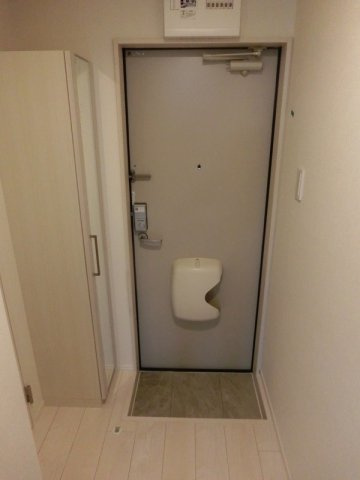 ハーモニーテラス新柴又の玄関