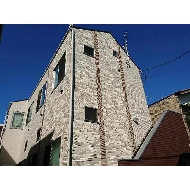 カレッジヒルズ小竹向原の外観